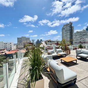 Venta Apartamento 3 Dormitorios Penthouse Peninsula
