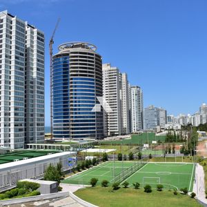 Venta Apartamento 2 Dormitorios Y Servicio Con Parrillero Propio