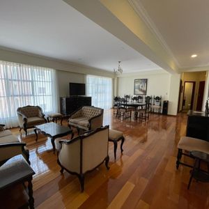 Departamento En Alquiler Amoblado Y Equipado En Calacoto