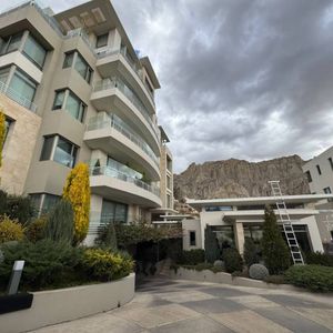 Departamento De Lujo En Venta - Auquisamaña