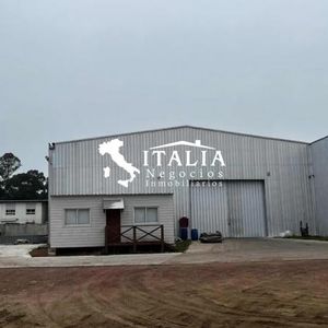 Galpon / Deposito Ruta 5 Y Ruta 102 - Uno De 600 M2 Y Otro De 720 M2