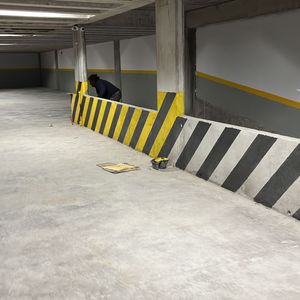 Edificio En Ciudad Vieja 50% Contado - 50 % Financiado De 4 A 6 Años.