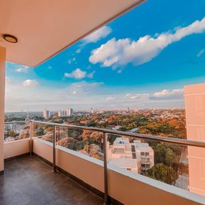 Torre Solaris - Roca Coronado 4to Anillo