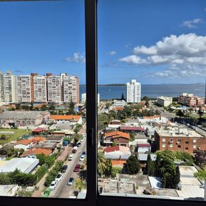 Apartamento Full Amenities Con Espectacular Vista En Zona Céntrica A Dos De La M