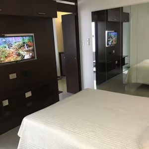 Departamento De 1 Dormitorio Amoblado En Alquiler En Edificio Portofinopor