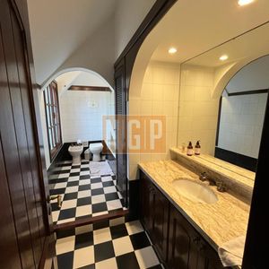 Casa En Beverly Hills, 6 Dormitorios