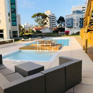 Apartamento En Brava, 2 Dormitorios *