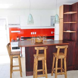 Apartamento En Pinares, 2 Dormitorios