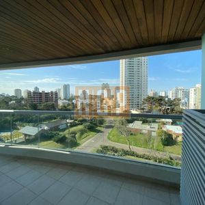 Edificio Icon En Playa Brava