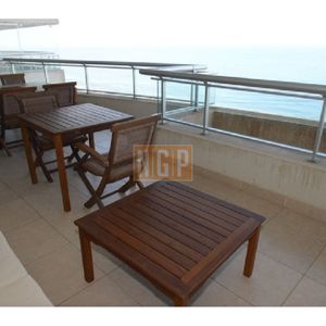 Apartamento En Brava, 3 Dormitorios