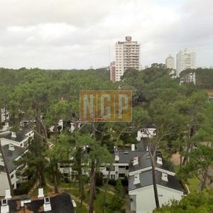 Lindisimo Edificio Con Servicios