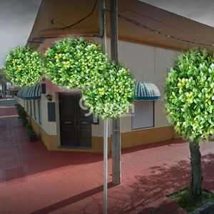 Casa - Local Comercial A 100 Mts. Del Puerto!