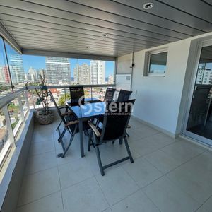 Apartamento 3 Dormitorios Con Dependencia De Servicio. Balcón Con Parrillero.