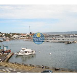 Apartamento En Peninsula, 4 Dormitorios *