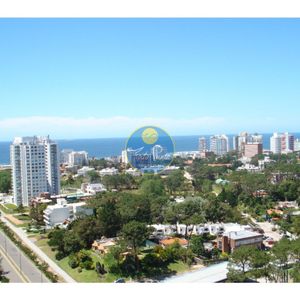 Frente A Punta Shopping, Excelente Ubicación, Piso Alto Venta , Pent House