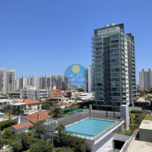 Apartamento En Aidy Grill, 3 Dormitorios , Venta, Torre De Categoría.