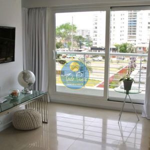 Apartamento En Punta Del Este A 50 Metros De Playa Mansa .1 Dormitorio 1 Baño