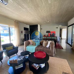 Preciosa Casa En Barrio Privado Venta