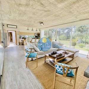 Barrio Privado En Jose Ignacio Casa Con Piscina
