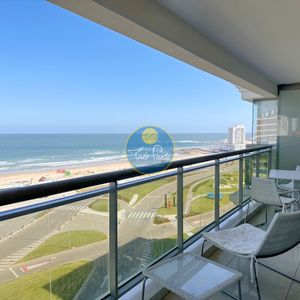 Departamento De 3 Dormitorios En Torre Imperiale, Punta Del Este