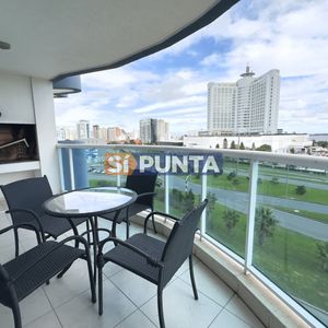 Apartamento 3 Dormitorios En Alquiler Playa Mansa