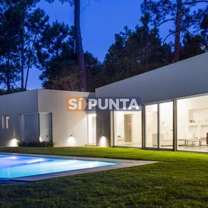 Casa De 3 Dormitorios En Alquiler Anual Punta Del Este