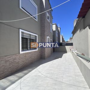 Apartamento En Venta Y En Alquiler Anual - Maldonado Uruguay