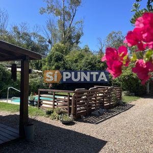 Venta Y Alquiler De Hermosa Casa En Balneario Bs. As.