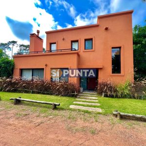 Alquiler Anual Y Venta Casa 2 Dormitorios En Barrio Privado