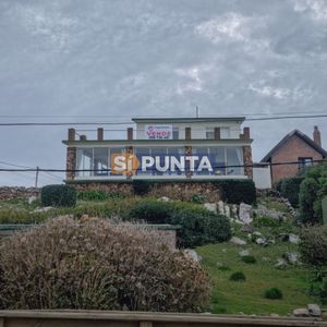 Casa En Venta Punta Colorada -  Vista Al Mar - 3 Dormitorios 2 Baños