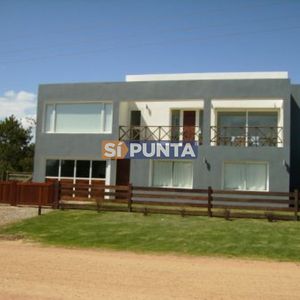 Casa En Punta Ballena, Tio Tom