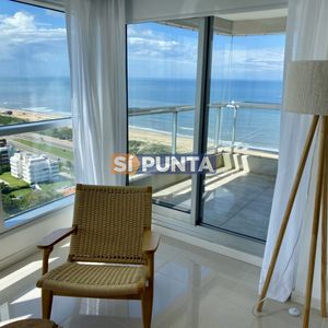 Alquiler Temporal De Apartamento Piso Alto De 2 Dormitorios Más Servicio En Playa Brava