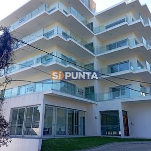 Apartamento En Alquiler Anual