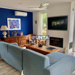Casa En Alquiler De Temporada - Barrio Privado