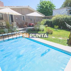Casa 2 Dormitorios Con Piscina Climatizada Mansa