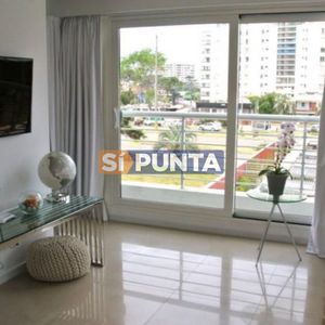 Apartamento En Punta Del Este A 50 Metros De Playa Mansa .1 Dormitorio 1 Baño