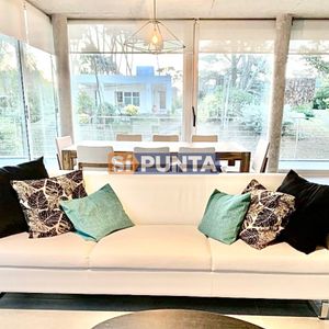 Apartamento En Alquiler Anual 3 Dormitorios