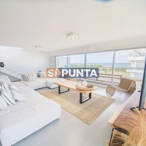 Apartamento De 3 Dormitorios En Suite Mas Dependencia