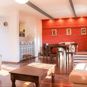 Venta Apartamento 2 Dormitorios, En Tres Cruces