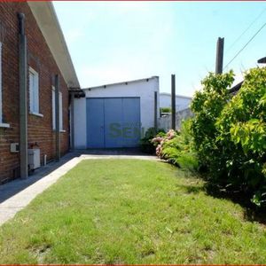 Venta Excelente Construcción Maldonado Centro, 2 Dormitorios, Baño, Para Vivir Todo El Año.-  Barrio El Molino