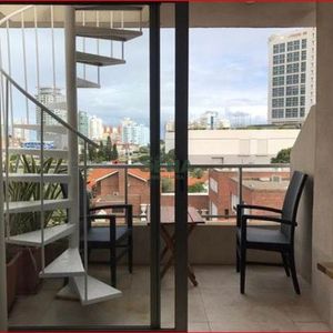 Venta De Apartamento En Aidy Grill, 1 Dormitorio, Baño, Buen Edificio.
