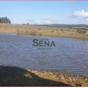 Venta De Campo En Garzon, 38 Hectareas Con Casa, Buena Agua Y Acceso.