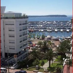 Venta Y Alquiler De Apartamento En La Peninsula, 2 Dormitorios, 2 Baños, Buena Vista.