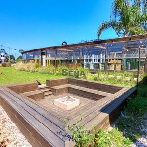 Venta Y Alquiler De Salon Comercial En Solanas, 99 M2 De Local, 2 Baños, Excelente Punto Comercial.