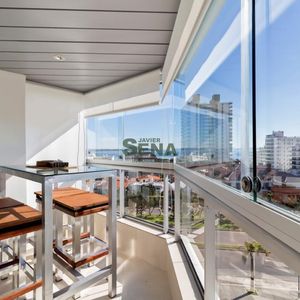 Alquiler Dee Apartamento En La Mansa, 3 Dormitorios, 2 Baños, Balcon, Pileta.