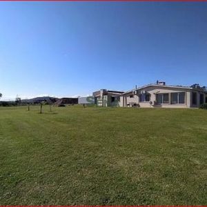 Venta De Casa En Punta Negra, 3 Dormitorios, 2 Baños, A 100 Metros Del Mar.