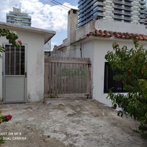 Alquiler Y Venta De Casa En La Pda 2 Brava, 2 Dormitorios, Baño, Con Apto En El Fondo.