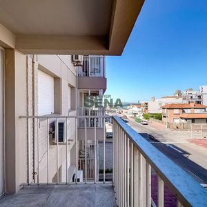Alquiler De Apart En Peninsula, 2 Dorm, 2 Baños, Balcon, Buen Lugar Para Vivir.