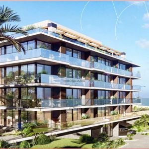 Venta De Apartamento En La Mansa, 2 Dormitorios, 2 Baños, Balcon Y Buena Vista Al Mar.
