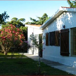 Venta De Casa En San Luis, 3 Dormitorios, Baño, Cerca Del Mar.